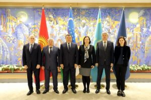 Три страны вместе построят мощную ГЭС в Кыргызстане