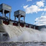 Latvenergo готовит масштабный проект резервного водосброса на Плявиньской ГЭС