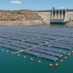 Гибридная гидроэнергетика: в Португалии начались тесты буев для плавучих СЭС