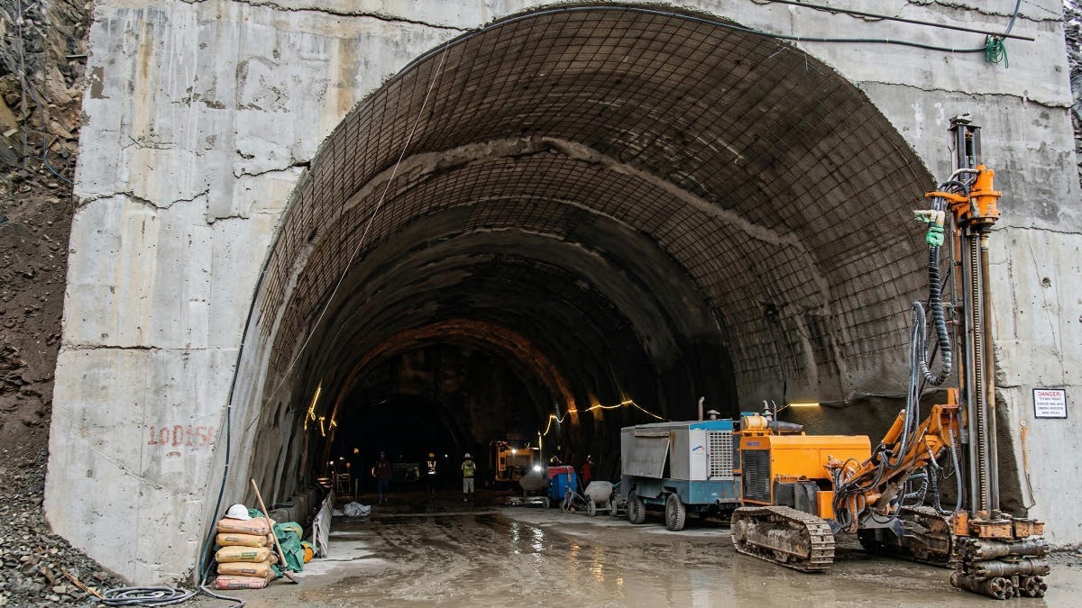На реке Нарын завершается нулевой цикл строительства Камбаратинской ГЭС-1