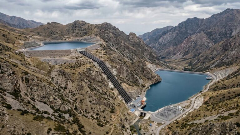 Вода и ток: может ли гидроэнергетика спасти энергосистему Центральной Азии?