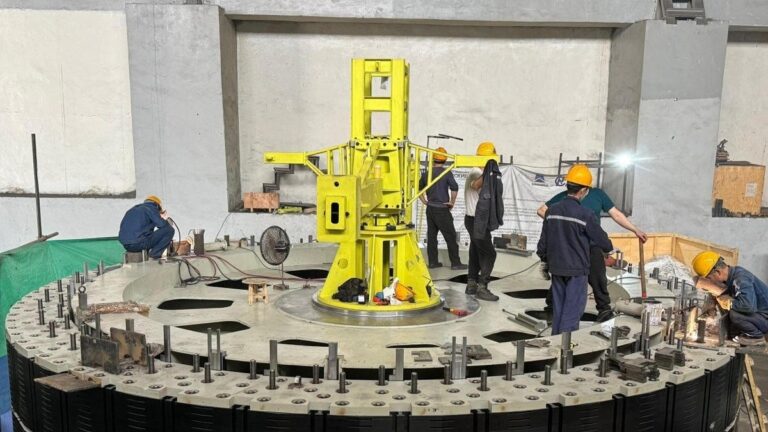 Китайский подрядчик монтирует новые гидроагрегаты на Уч-Курганской ГЭС