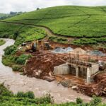 Чай и вода: кенийские фермеры строят ГЭС за собственный счет
